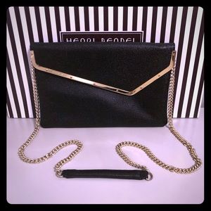 COLLECTIBLE! Henri Bendel - crossbody clutch